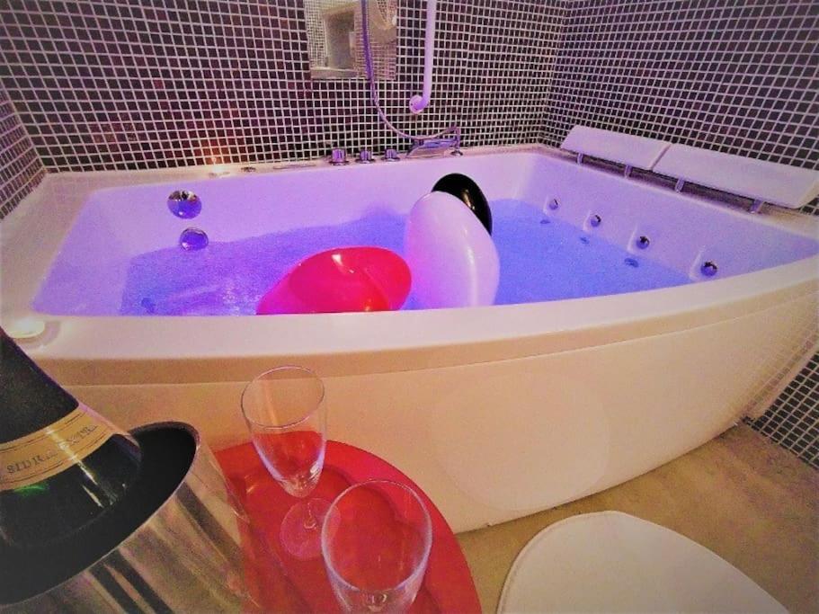 Apartamento Zentral Club Neutron-Jacuzzi Belmonte De Miranda Exterior foto
